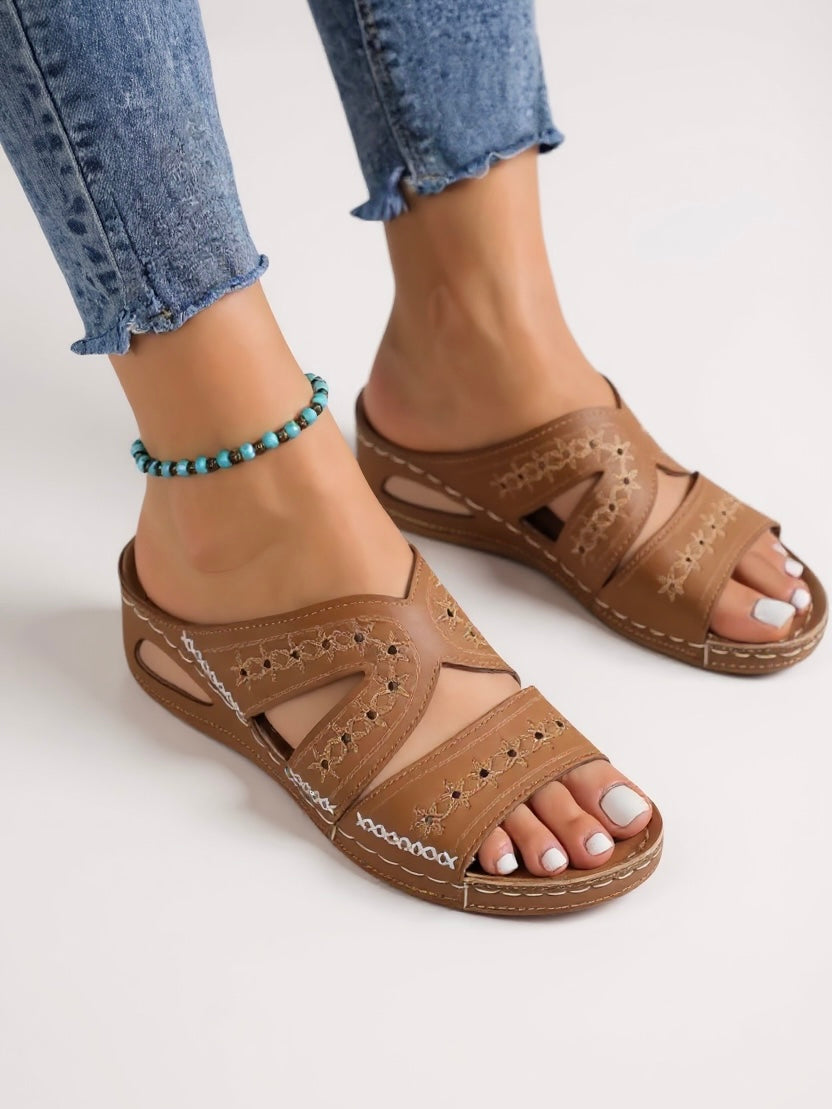 Calla - Embroidered Slide Sandals