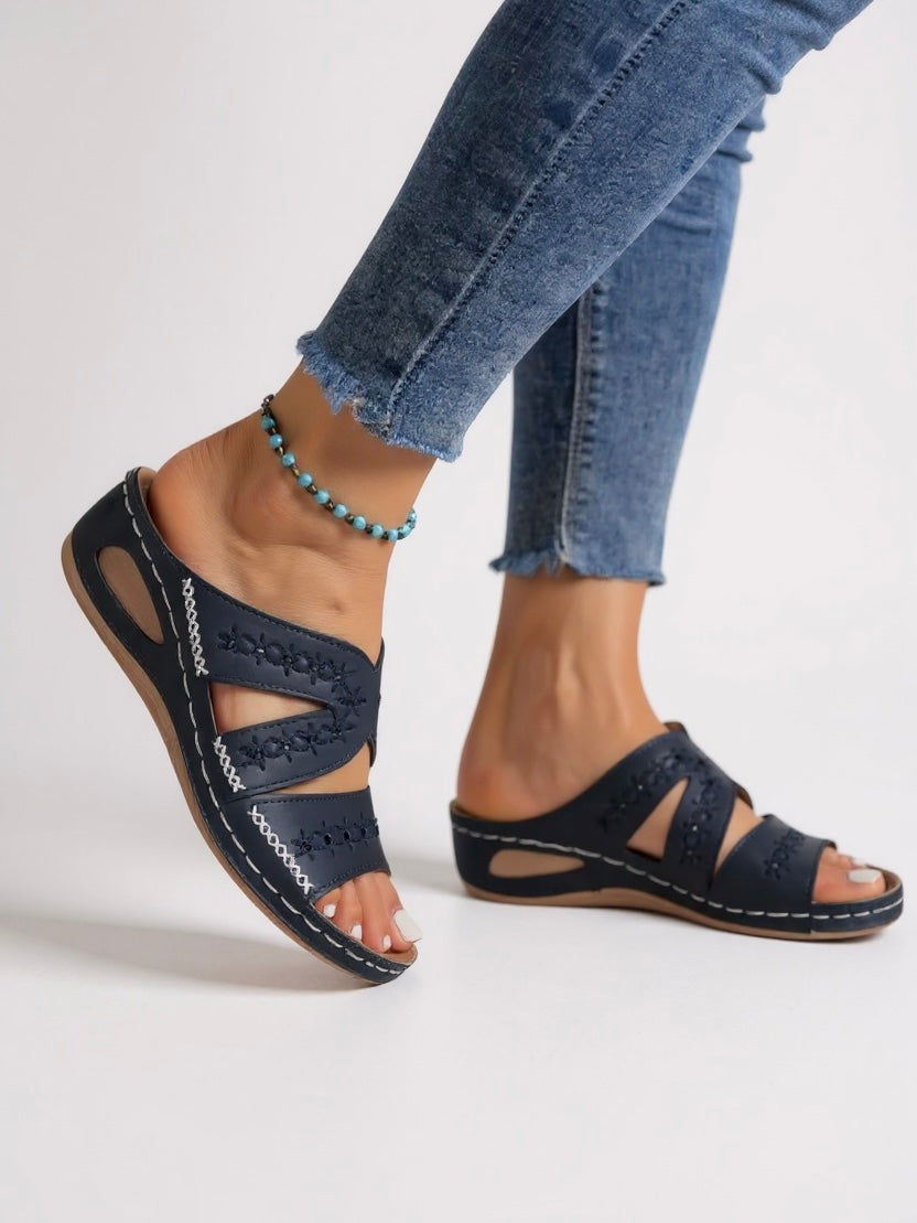 Calla - Embroidered Slide Sandals