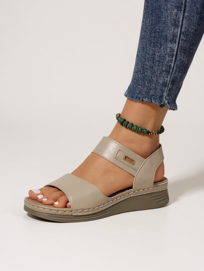 Liora - Easy Sandals
