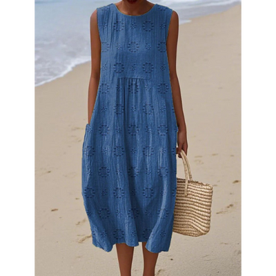 Élodie – Embroidered Charm and Lightness