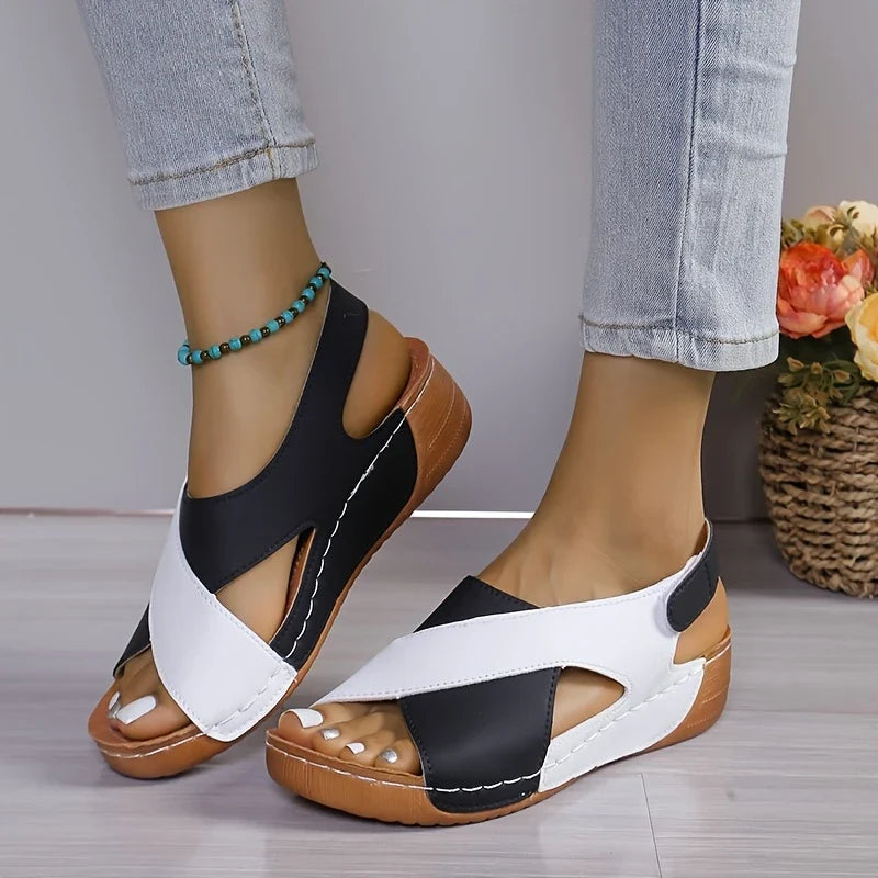 Pucuri - Elegant Orthopedic Sandals
