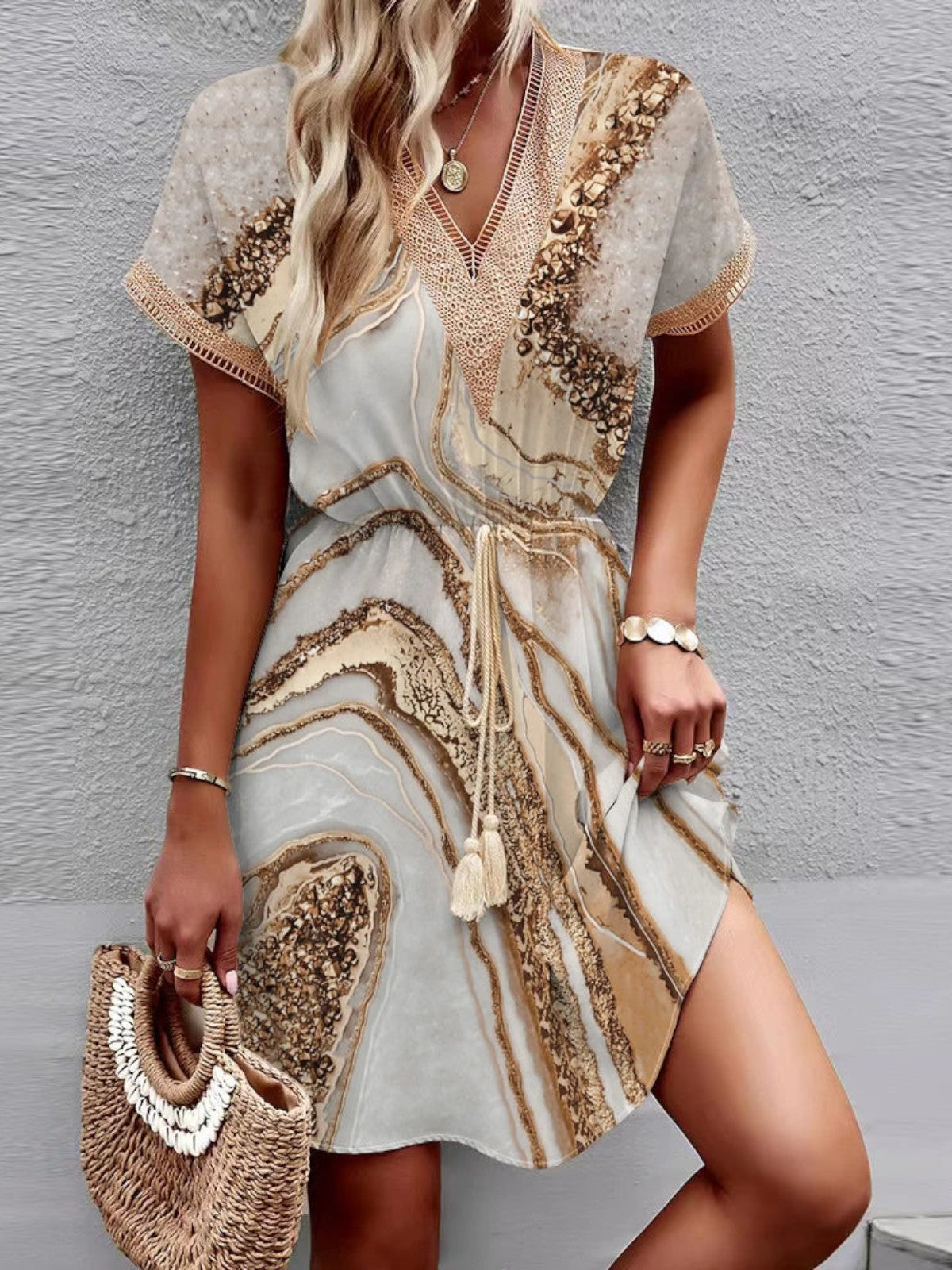 Sally - Stylish Printed V-Neck Dress