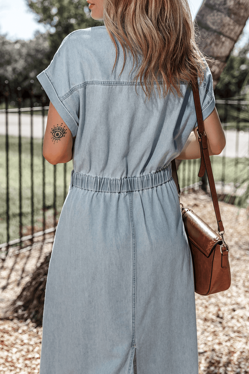 Bonnie - Elegant Denim Dress with Short Batwing Sleeves