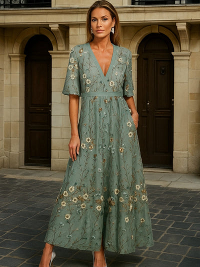 Jacky - Elegant V-Neck Belted Boho Dress